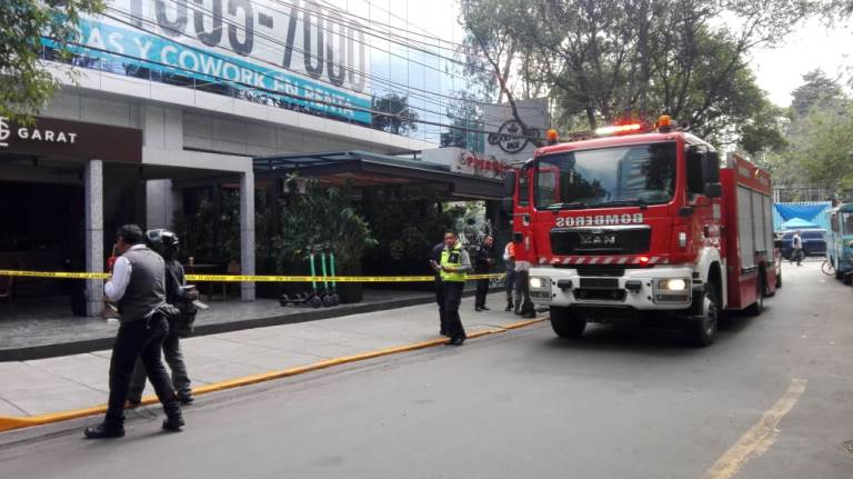 La explosión dejó como saldo dos personas con quemduras