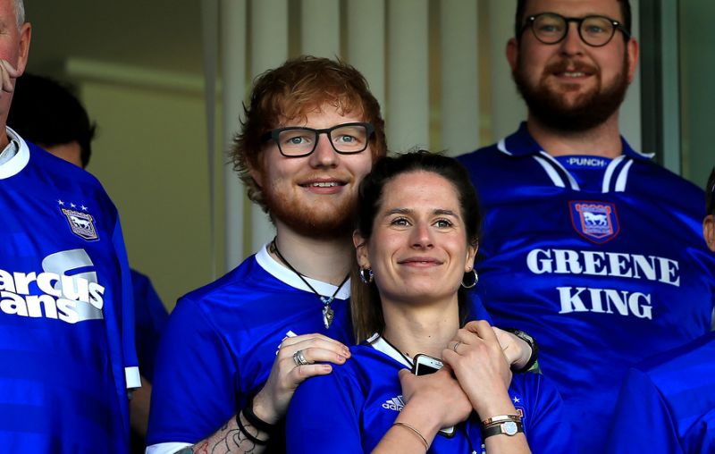 Ed Sheeran confirma su matrimonio con Cherry Seaborn