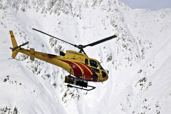 Avioneta se estrella en Alpes suizos, hay alrededor de 3 personas sin vida