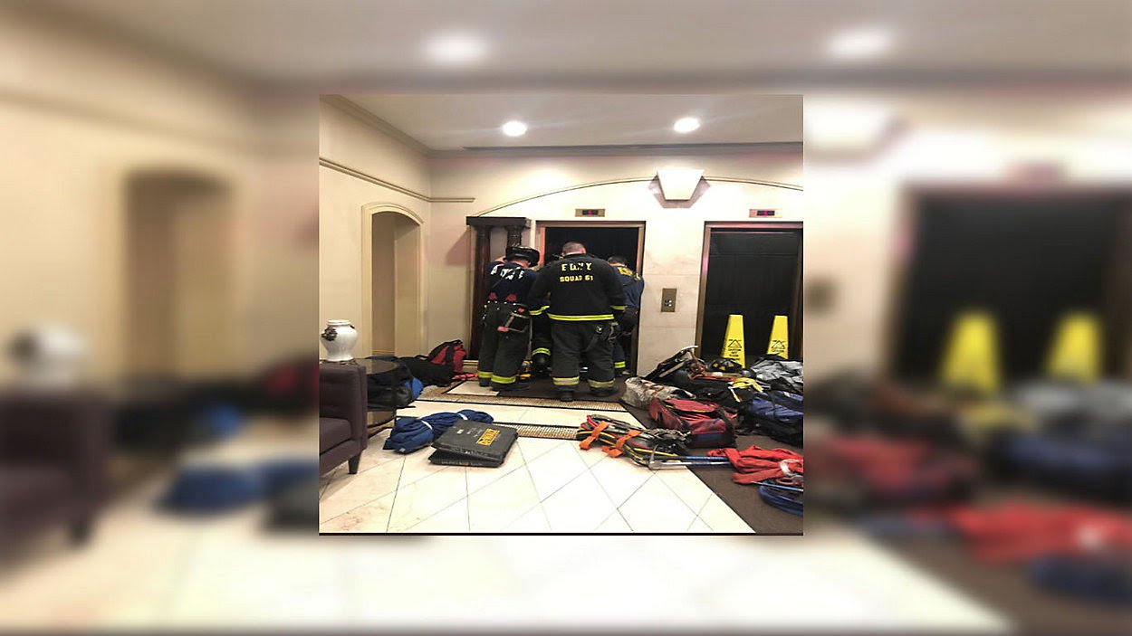 (Video) Hombre pierde la vida aplastado por elevador en Nueva York