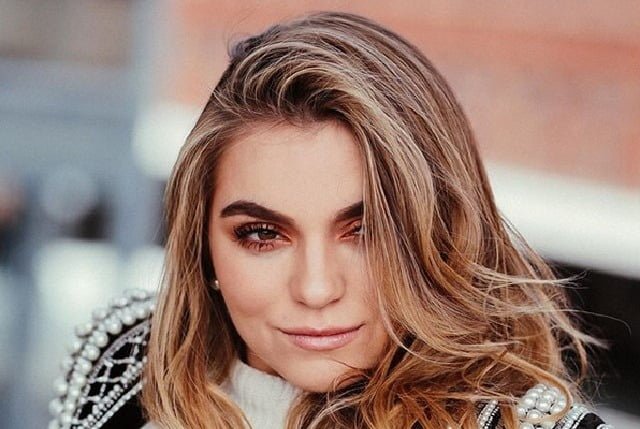 Sofía Castro sube foto con niña indígena y redes sociales la llaman «whitexican»