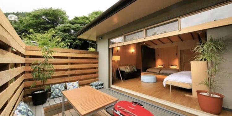 Así se ven las casas virales de 10 mil pesos que venden en internet e incluyen JACUZZI