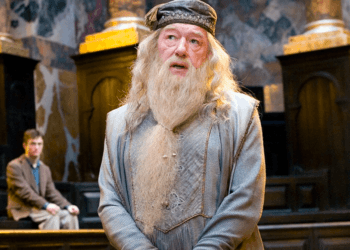 Fallece el actor irlandés Michael Gambon, conocido por su papel de Dumbledore en Harry Potter, a los 82 años