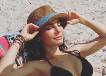 VIDEO: Martha Higareda deslumbra a las redes al bailar un éxito de Karol G