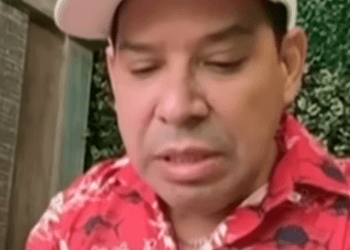 VIDEO: ‘Perdón’ El Costeño revela que su familia tuvo que SAQUEAR comida tras paso del huracán Otis