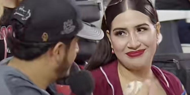 VIDEO: Joven le pide matrimonio a su novia frente a todo el estadio, ella responde que no