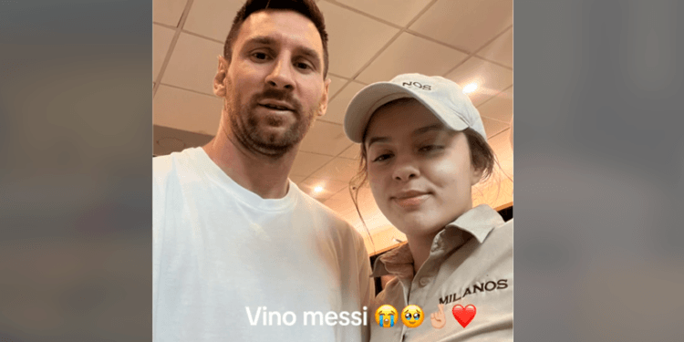 VIDEO: Messi visita panadería en Miami y se toma fotos con los empleados
