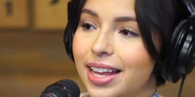 VIDEO: ¿Fue indirecta? Ángela Aguilar asegura que “no deben ser cantantes si no saben cantar”