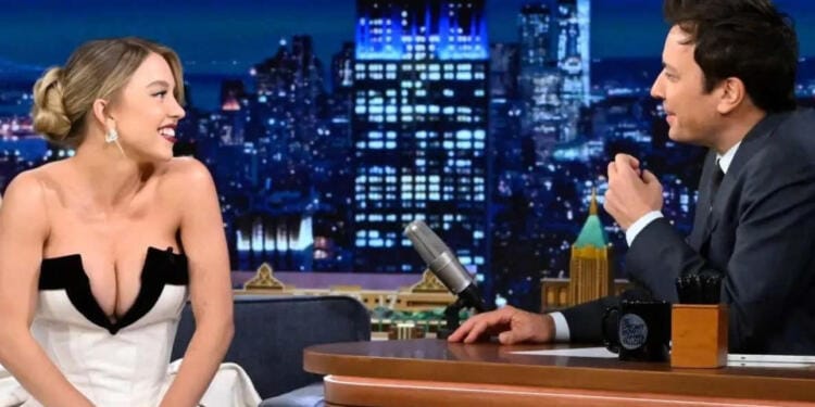 VIDEO: Jimmy Fallon entrevista a Sydney Sweeney y se hace viral