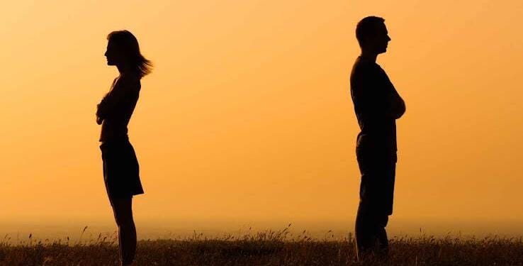 ¿Cuál es la teoría de las Parejas en Marzo?