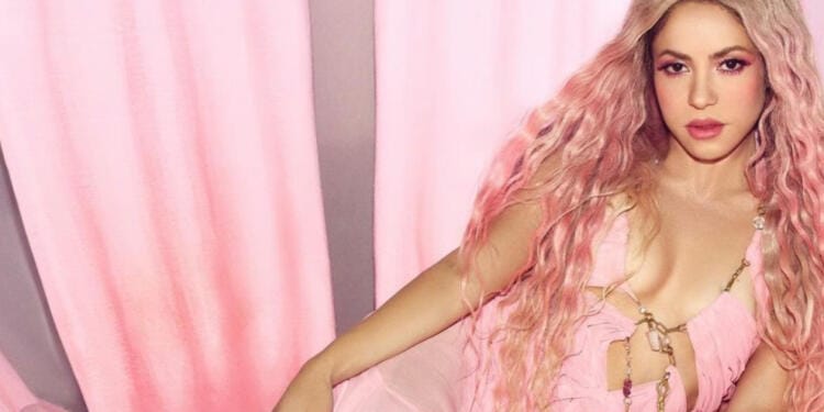 VIDEO: ¿Nuevo romance? Shakira enloquece a sus fans al compartir foto con galán de la serie ‘Emily en París’