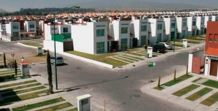 Infonavit y el Banco del Bienestar se unen para prestar hasta 2 millones de pesos a los trabajadores para comprar casa