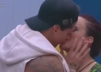 VIDEO: Gala vuelve a besar a Agustín