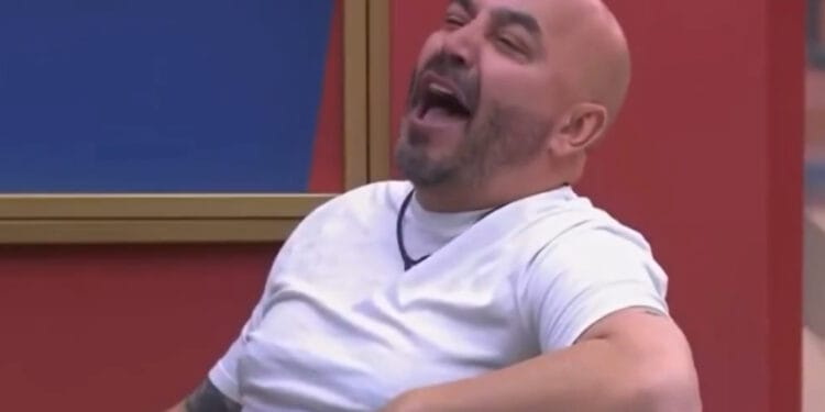 VIDEO: Lupillo se burla del acento dominicano