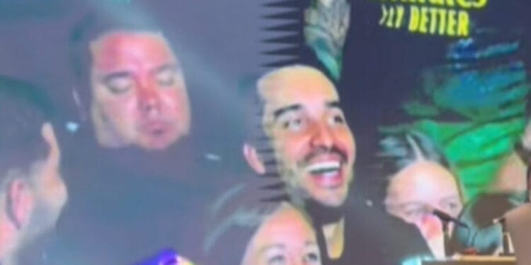 VIDEO: Hombre se queda dormido en show de ‘La Cotorrisa’; así reaccionaron los comediantes
