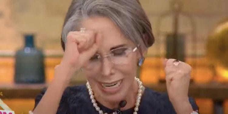 “Oh Dios, no puedo cantar sin llorar”: El video de Florinda Meza en YouTube cantando para Chespirito que revivió en TikTok