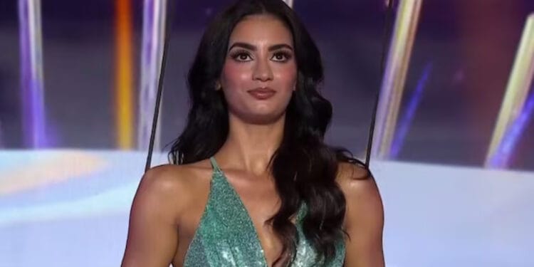VIDEO: Concursante sufre fuerte caída durante reto final de Miss Universe Latina