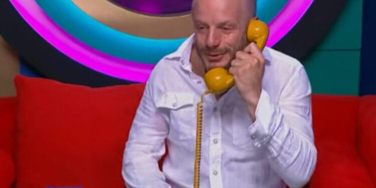 Facundo rompe en llanto tras llamada con su novia en La Casa de los Famosos; así fue el emotivo momento