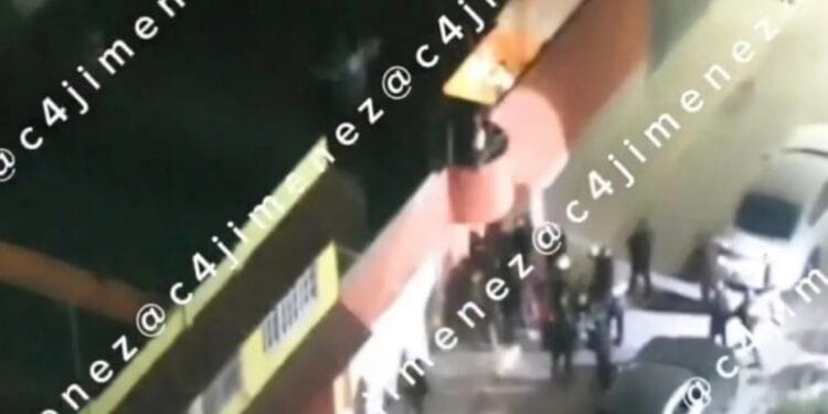 Realizan fuerte operativo en una casa para detener a Gaby, la enfermera que arrollo a motociclista
