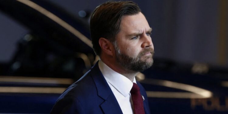 Abuchean a JD Vance en inauguración de los Olímpicos de Invierno