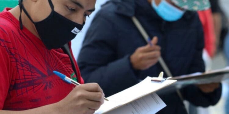 Senado aprueba en lo general la jornada laboral de 40 horas en México