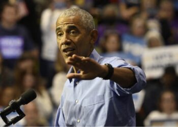VIDEO: Barack Obama asegura que existen los extraterrestres y niega al Área 51
