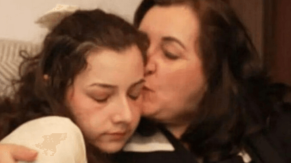 VIDEO: «Se niega a pagar el entierro de su hija” Madre de Noelia Castillo asegura que el padre de la joven no quiere ayudar