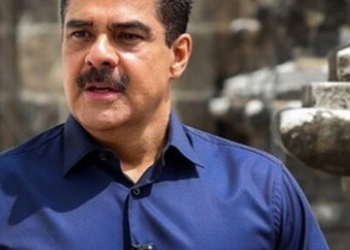Javier Alatorre desata burlas por presumir tomates de 129 pesos: “¿Los compró en Elektra?”