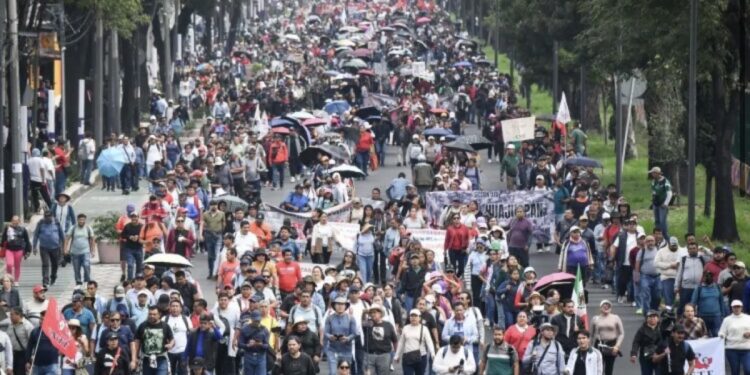 CNTE consulta a sus maestros si levantan la huelga tras 12 días de paro; aún no descartan continuar movilizaciones