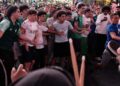 Aficionados de Argentina y Argelia protagonizan pelea en Times Square antes de su debut en el Mundial 2026