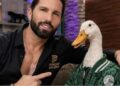 ¿Se lo vendieron en 800 mil pesos? El pato Merlín llega a las manos de Poncho de Nigris en Monterrey