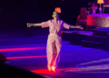 VIDEOS: Julieta Venegas evita cantar “La Niña Futbolista” en el Auditorio Nacional y conquista con sus grandes éxitos