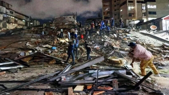 Sismos en Venezuela dejan 32 personas sin vida y más de 700 heridos; continúan labores de rescate