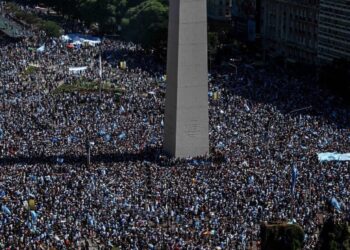 Aficionados de Argentina convocan protesta en el Obelisco para exigir que se repita la Final del Mundial 2026