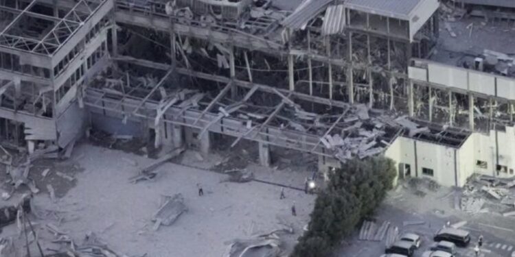 Terremoto de magnitud 7.1 sacude Japón: colapsan viviendas, se registra una explosión y hay decenas de heridos