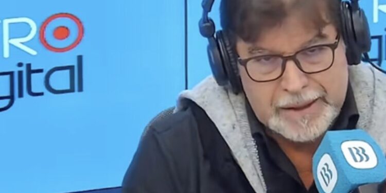 Periodista ecuatoriano insinúa que “la mafia mexicana” habría amenazado a jugadores de Ecuador tras eliminación ante México