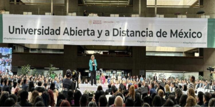 SEP abre convocatoria para estudiar una licenciatura gratis y en línea; estas son las fechas, requisitos y carreras disponibles