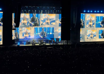 Caifanes rinde homenaje a la Selección Mexicana durante concierto ante 65 mil personas en el Estadio GNP