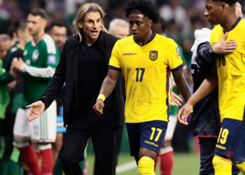 Periodista argentino asegura que jugadores de Ecuador fueron amenazados por cárteles del narco antes del partido contra México