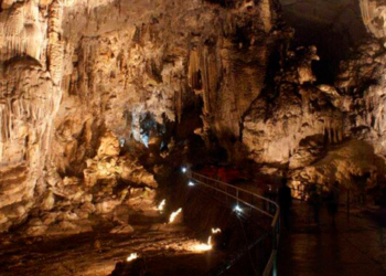 VIDEO: Alertan por falsos guías utilizados para secuestrar turistas en las Grutas de Cacahuamilpa