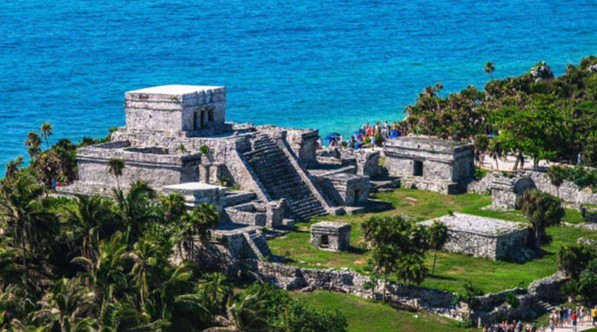 Tras la caída del turismo en Tulum, Sheinbaum anuncia entrada gratuita al Parque del Jaguar y reduce tarifas en la Zona Arqueológica