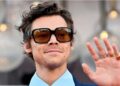 Metrobús CDMX le llama la atención a Harry Styles tras cruzar Paseo de la Reforma; el mensaje se vuelve viral