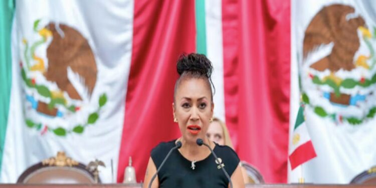 VIDEO: Congreso CDMX propone videollamadas gratis para personas en prisión