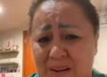 VIDEO: Mamá de Gomita rompe en llanto tras ver a su hija dar función de circo a pesar de que «No se puede enderezar del dolor»