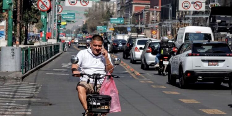 A partir de este día Multarán a motos y bicis eléctricas que circulen sin placas en CDMX