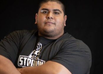 Raúl Flores hace historia: el mexicano levanta 511 kilos y se corona como el hombre más fuerte del mundo