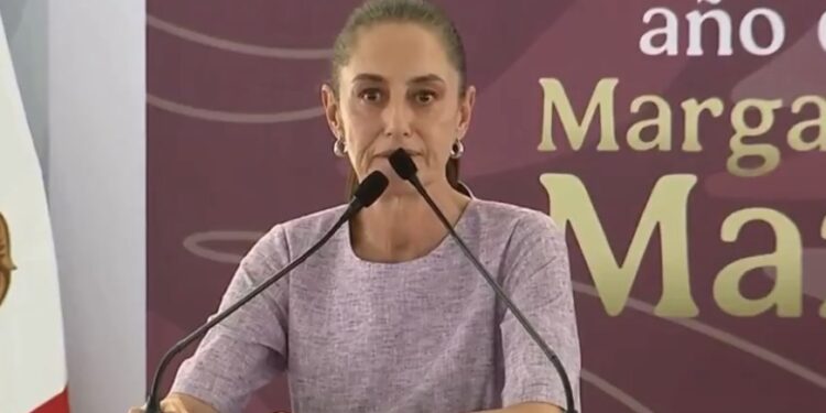 Sheinbaum enfrenta protestas y gritos de “¡Fuera!” durante evento en Colima
