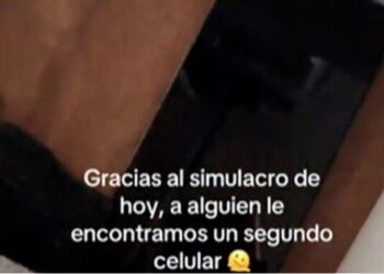 VIDEO: Gracias al simulacro Nacional, mujer encuentra segundo celular de su pareja
