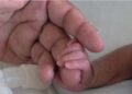 Dos bebés fueron entregados a familias equivocadas en hospital del IMSS en Mexicali