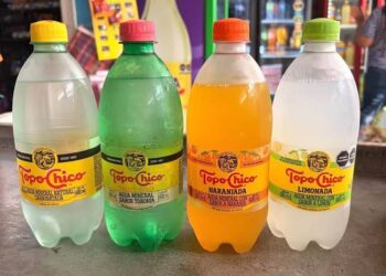 Topo Chico sorprende con nuevas bebidas de Naranjada y Limonada: esto cuestan